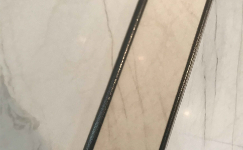 美縫劑沒(méi)有吸塵器怎么辦